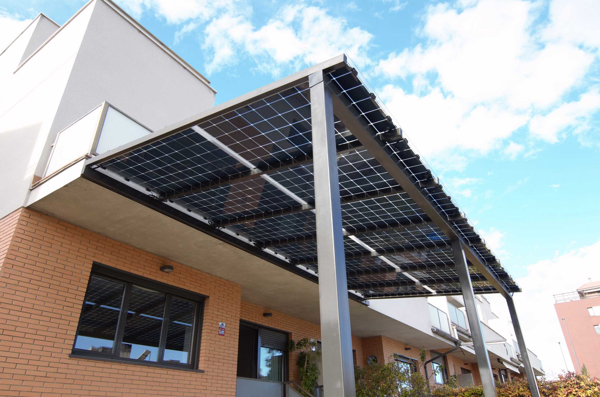 Cubierta solar integrada en terraza
